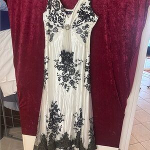 Elegant Black and White Vintage Gown